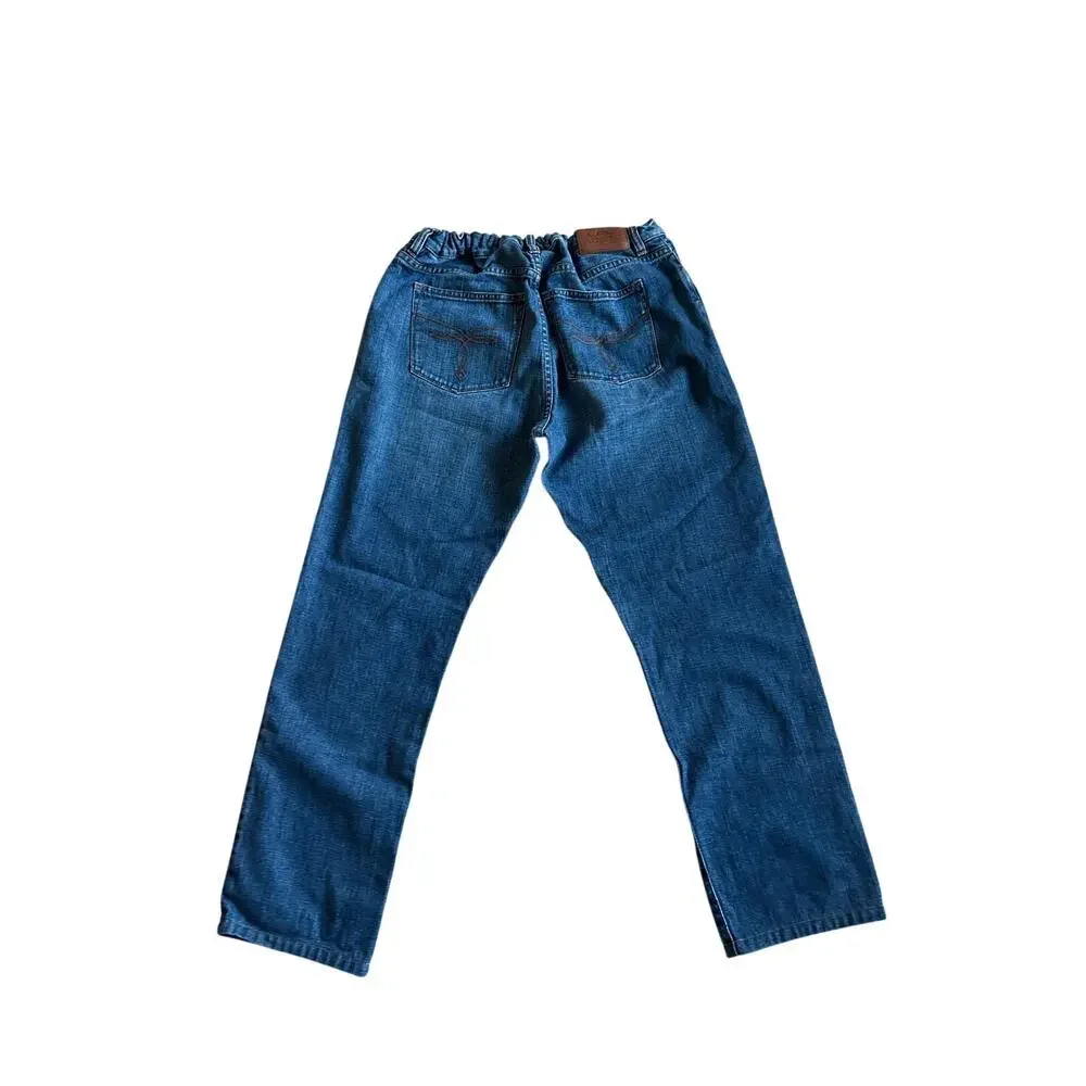 Lauren Ralph Lauren ships from